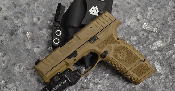 fn reflex holster with light